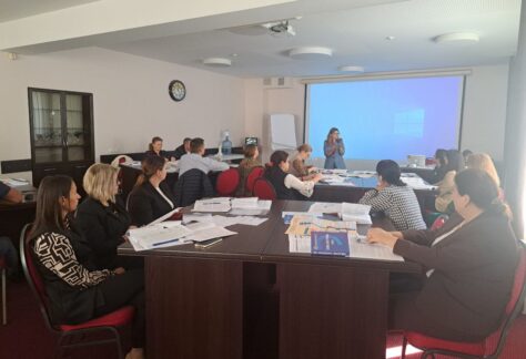 photo_5435950707535635512_y