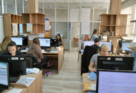 CALL-CENTRU5