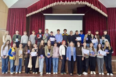 „Ce? Unde? Când?” cu tematică electorală – elevii din Liceul Teoretic „Dimitrie Cantemir” din or. Cantemir în competiție de idei și cunoștințe